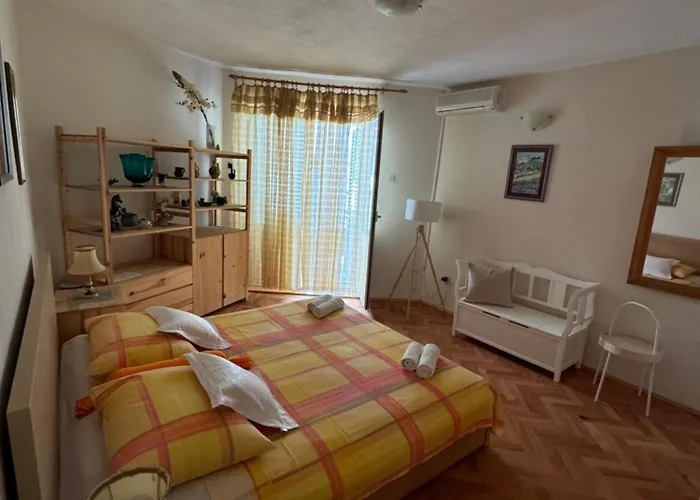 Lory Апартаменти